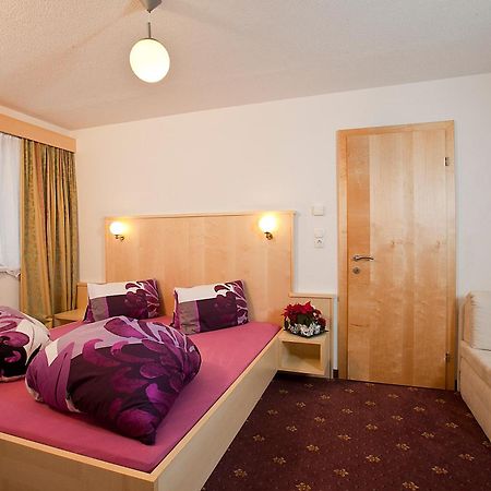 Haus Alpenflora Apartment แลงเงนเฟลด์ ภายนอก รูปภาพ