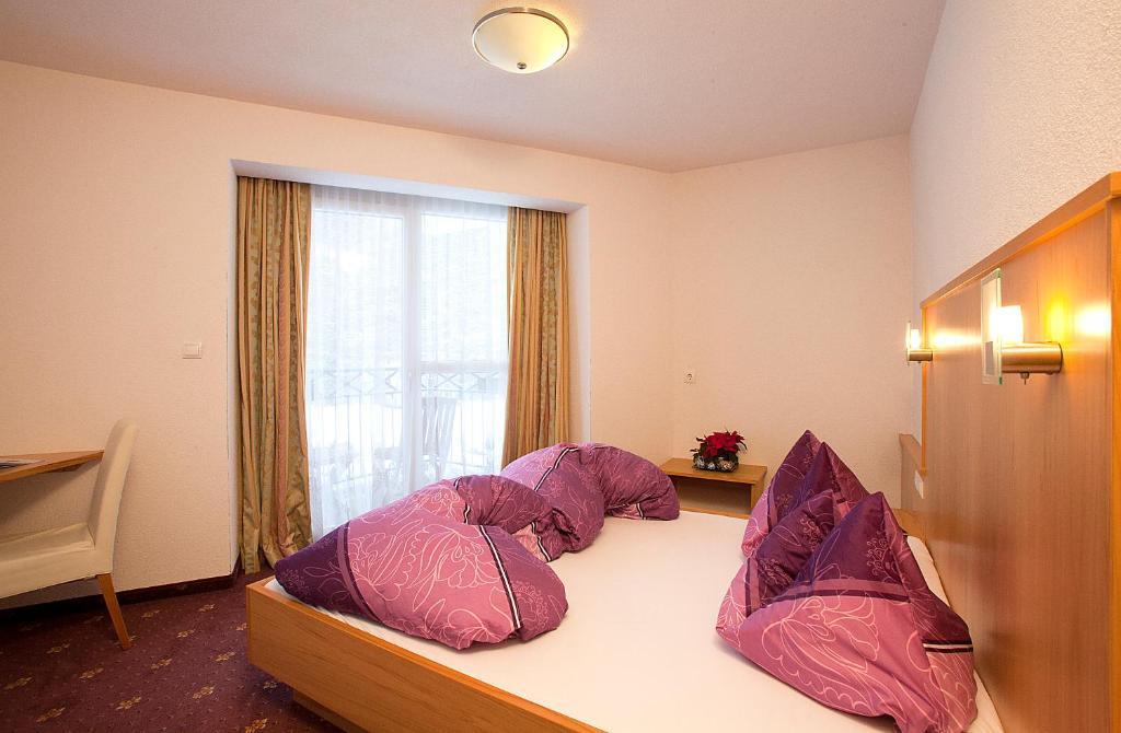 Haus Alpenflora Apartment แลงเงนเฟลด์ ห้อง รูปภาพ